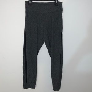 Victoria’s Secret Mesh Capri Leggings